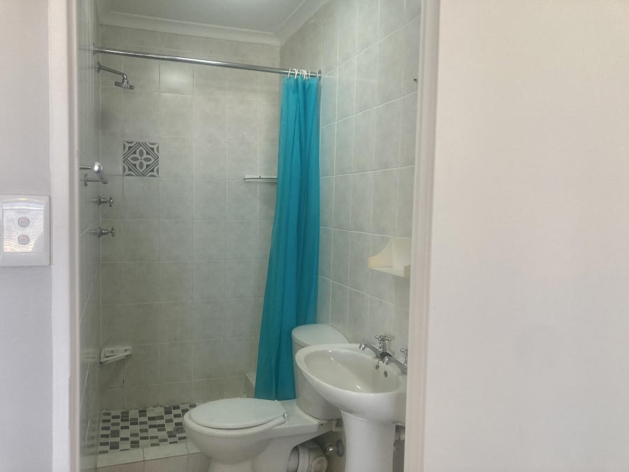 To Let 3 Bedroom Property for Rent in Muizenberg Western Cape